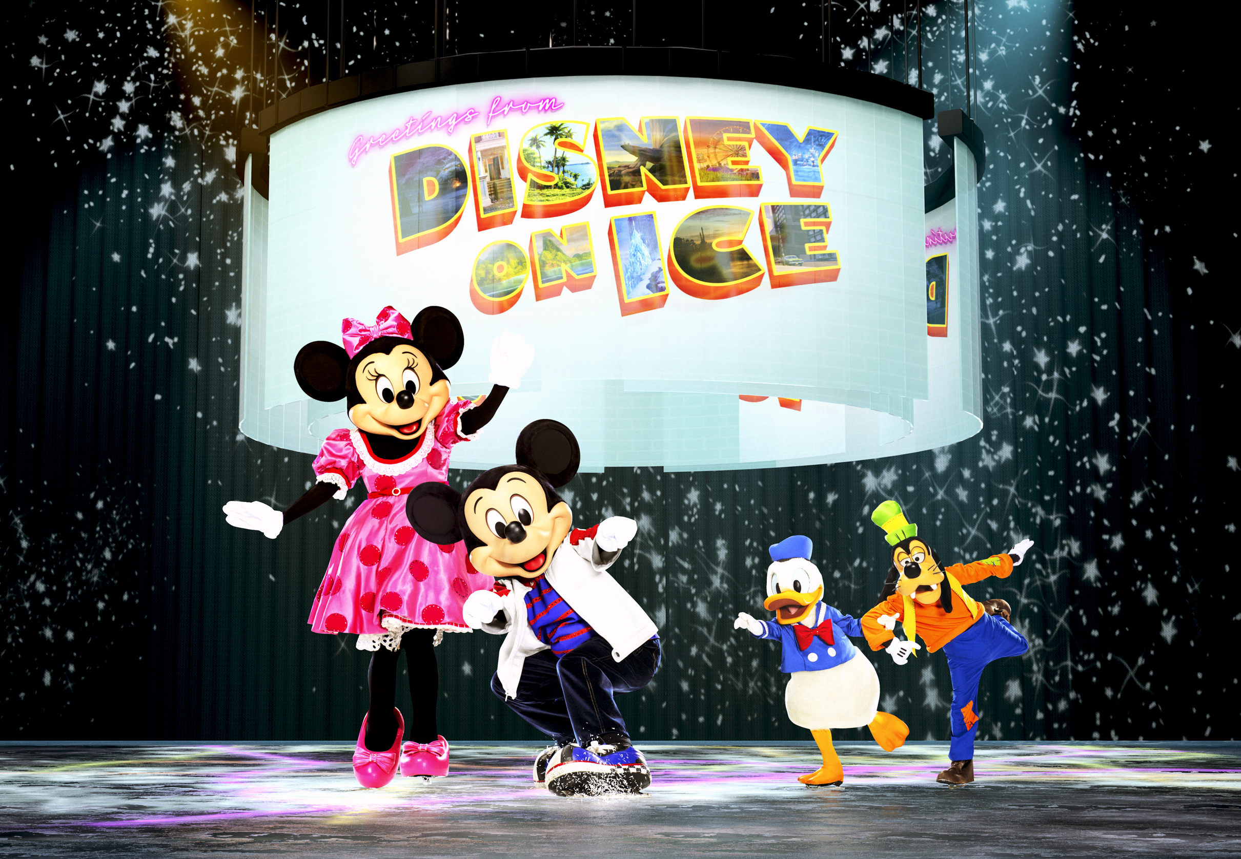 © c2 concerts Eiskunstläufer als Micky, Minnie sowie Donald Duck und Goofy verkleidet