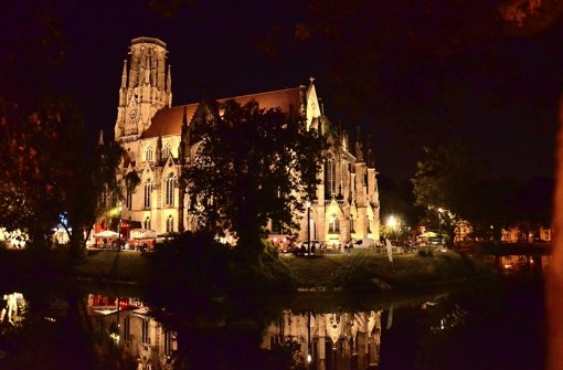 Feuersee bei Nacht