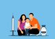 Zu sehen ist die cartoonistische Darstellung einer Familie vor blauem Hintergrund, neben der eine Spritze und Impfmittel steht.
